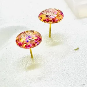 Sip ‘n’ Dip - Learn  to make glitter resin bubble stud earrings -Burleigh Heads - Club Burleigh Image 1
