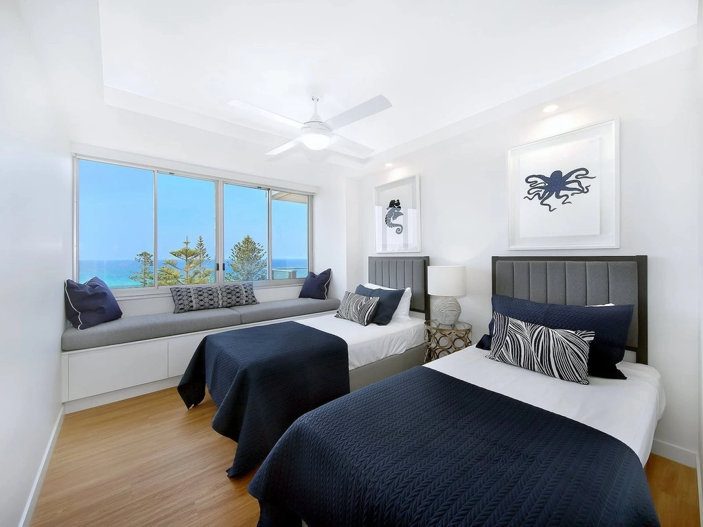 Pacific Regis Burleigh - Twin bedroom deluxe