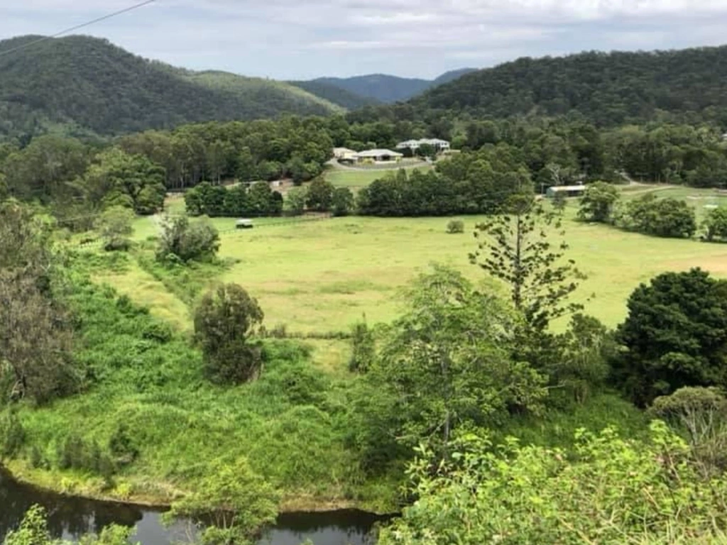 this is the river that is for paddling, floating, or swimming in