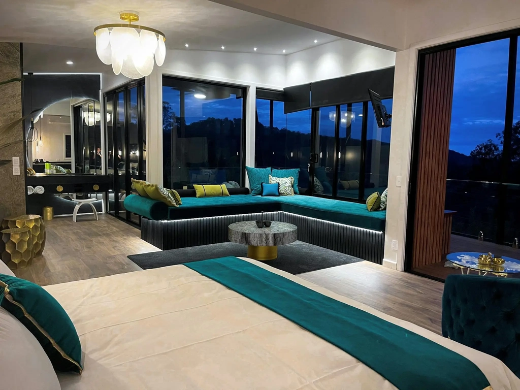 Modern luxurious open plan Spa Villa