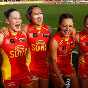 AFLW Round 6B: Gold Coast SUNS v Essendon Image 1