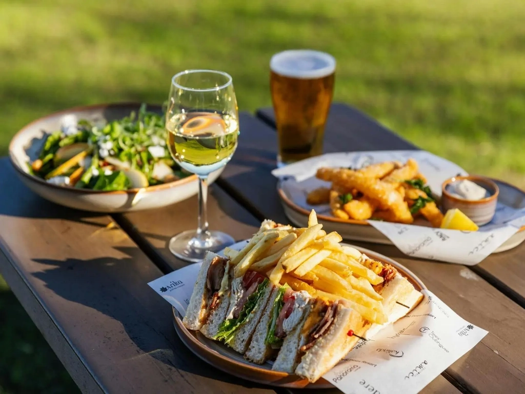 Tees' Clubhouse at RACV Royal Pines Resort