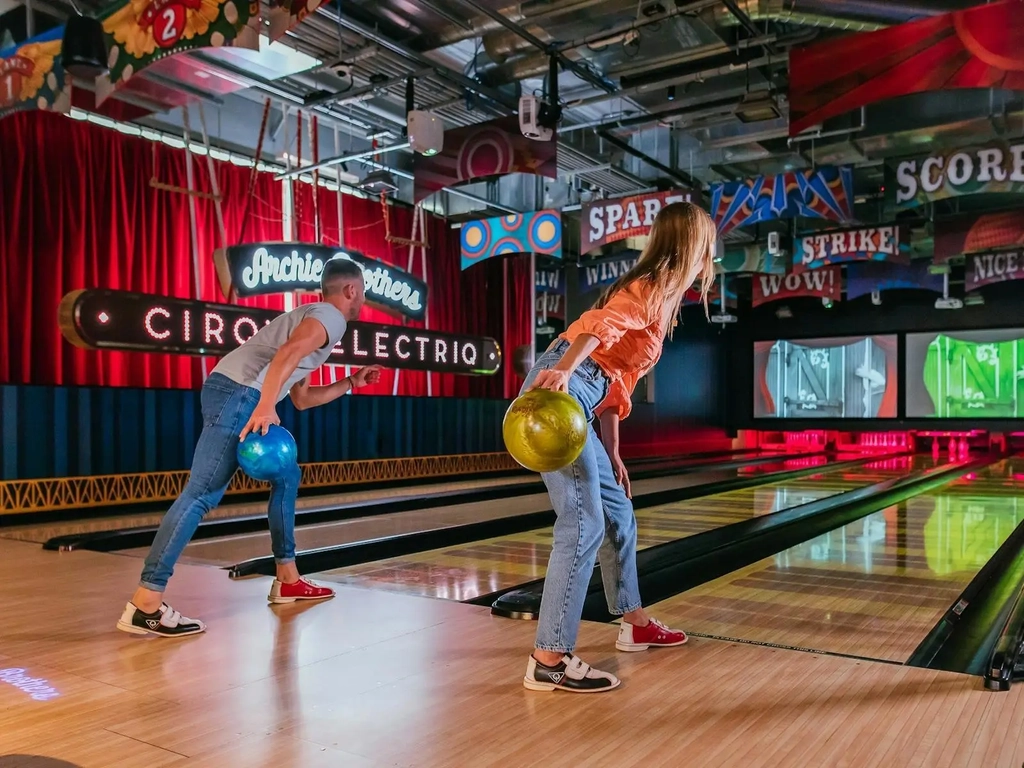 Bowling at Archie Brothers Surfers Paradise