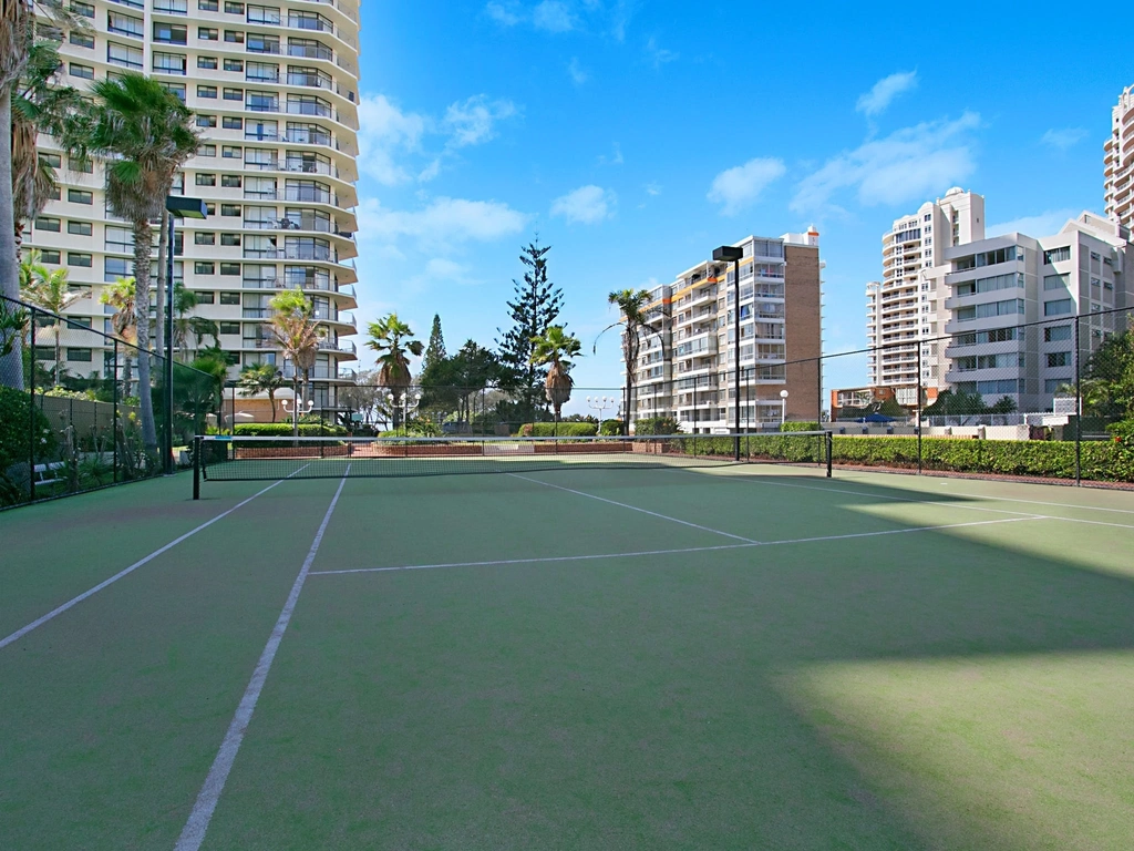 Imperial Surf - Gold Coast - Tennis Courts