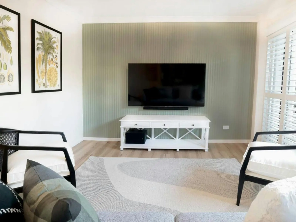 2 bedroom villa in Surfers Paradise - Lounge