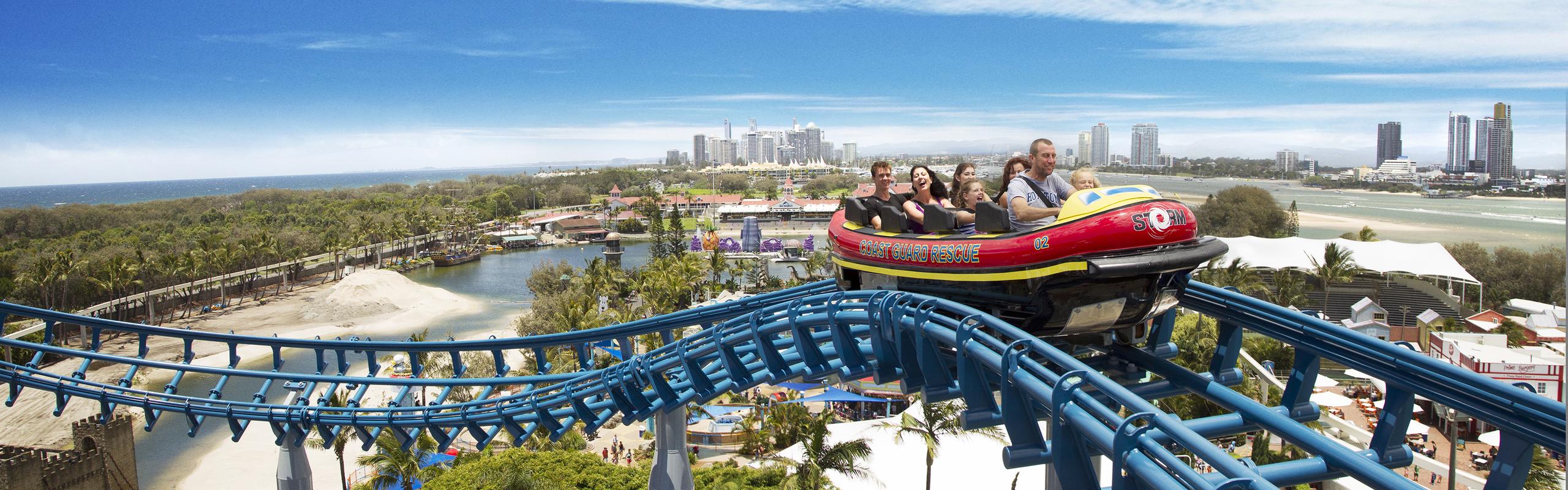 Gold Coast theme parks and attractions - Tourism Australia