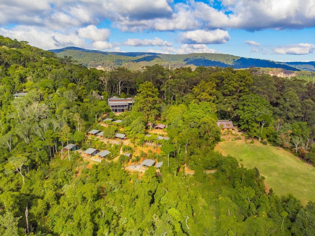 An aerial image of the Binna Burra Campsite, Safari Tents, Groom's Cottage and the Tea House cafe.