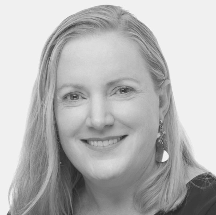 Sarah_Colgate_B&W_DGC.png