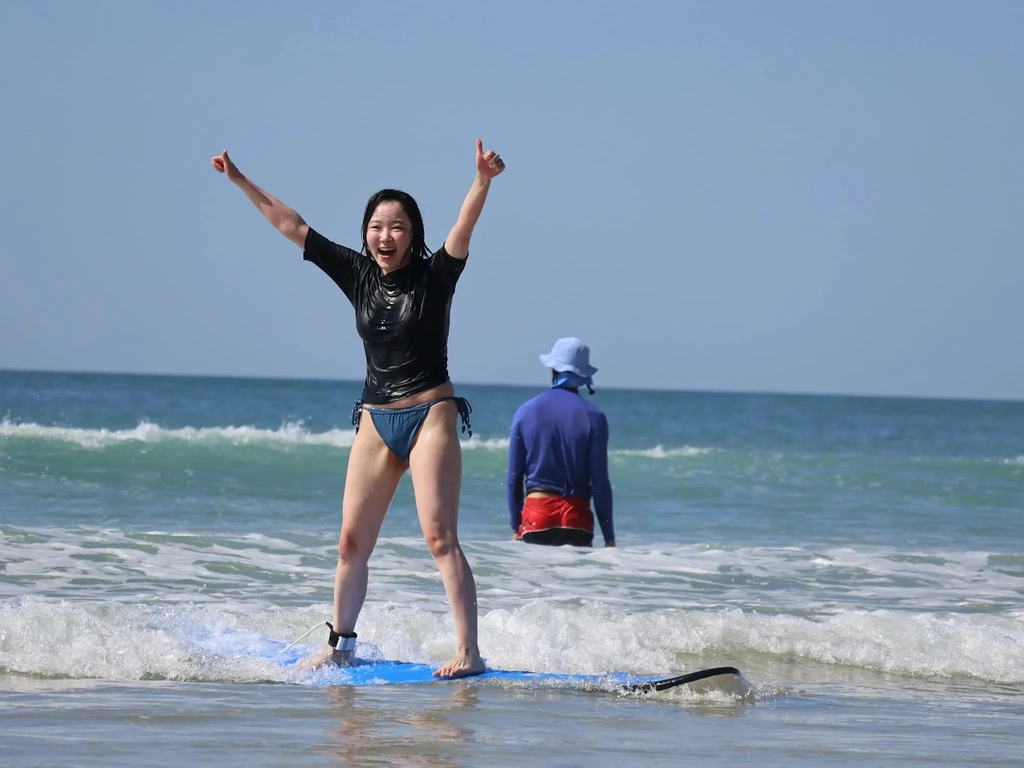 happy surf
