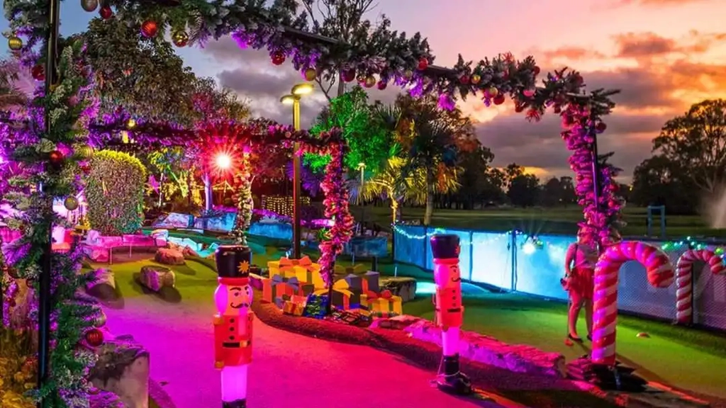 Santa’s Putt Putt Image 1