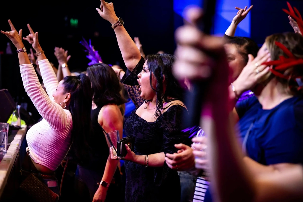 Sing Out Sister - Southport Image 4