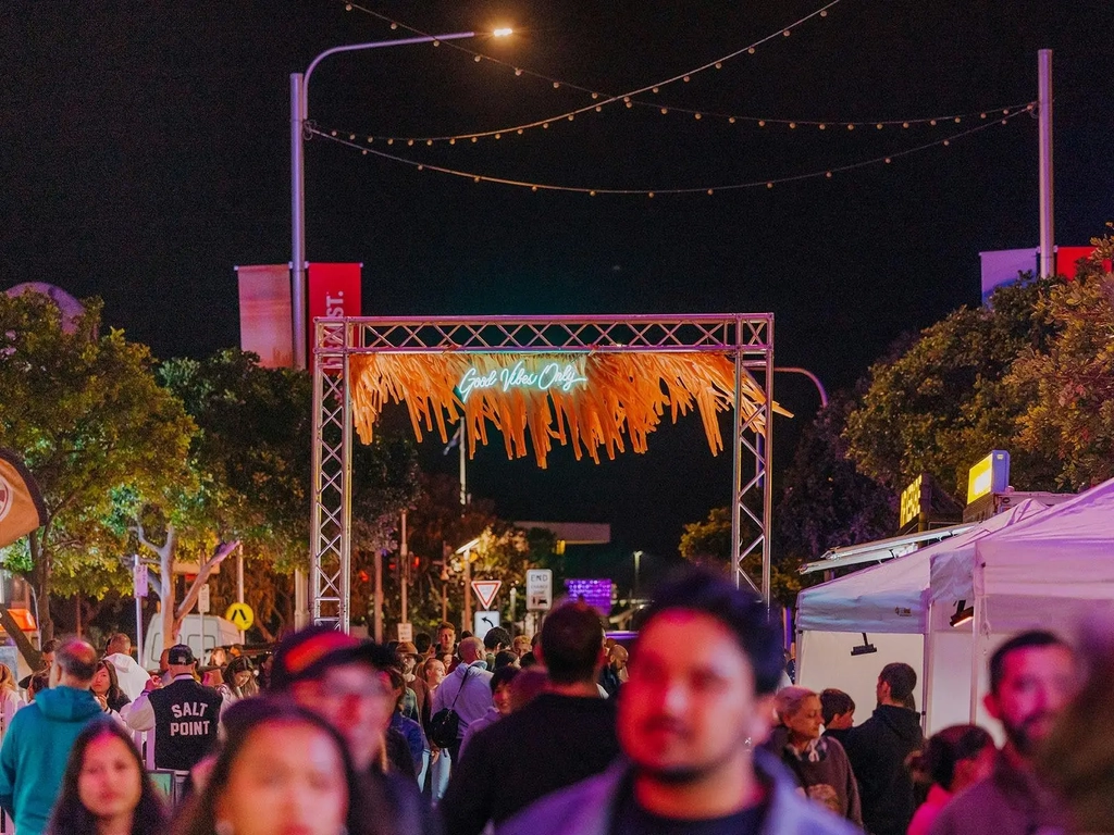 CBD Twilight Markets Image 1