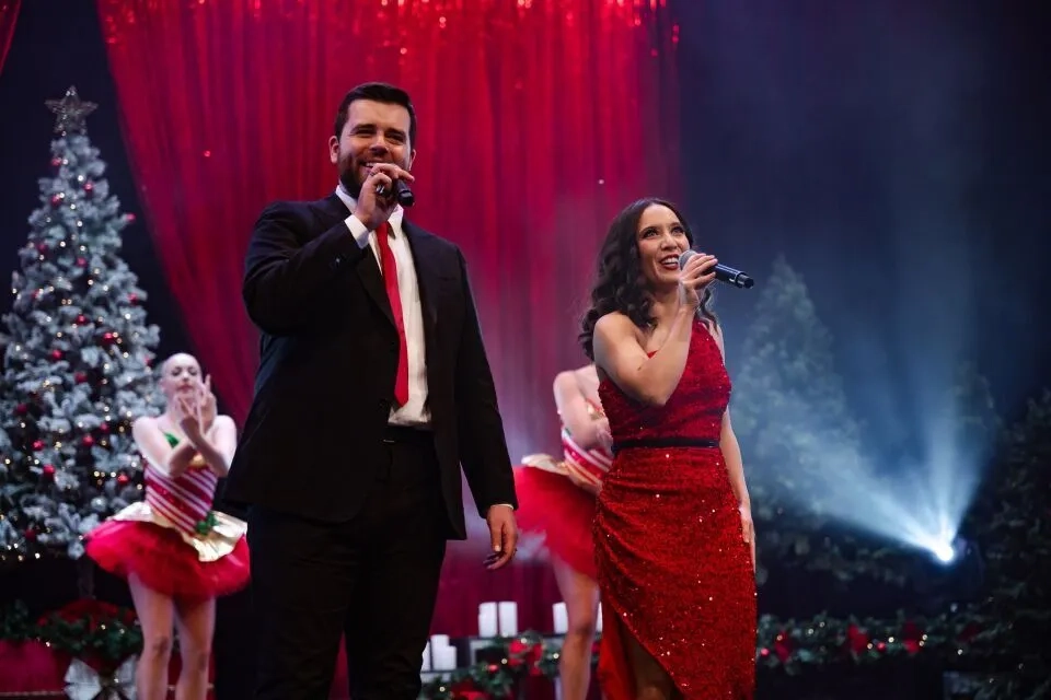 The Greatest Christmas Show Image 5