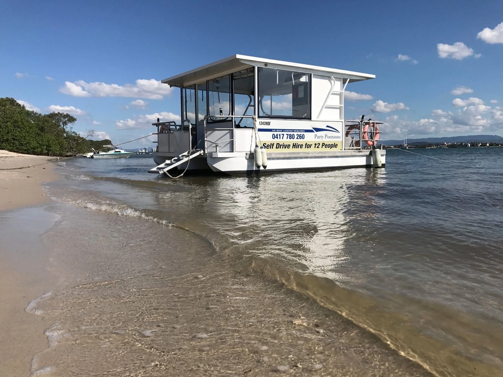 Craig Bultitude and Gold coast party pontoons