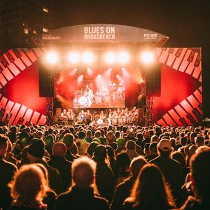 Blues on Broadbeach