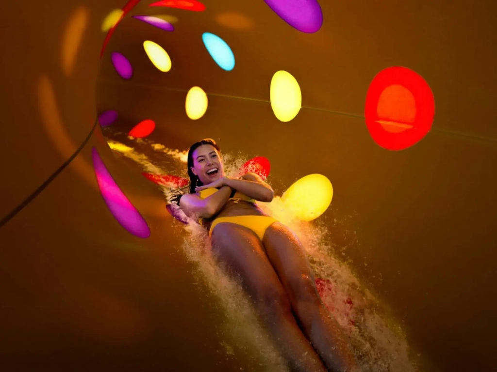 Zoom Zone - Wet'n'Wild