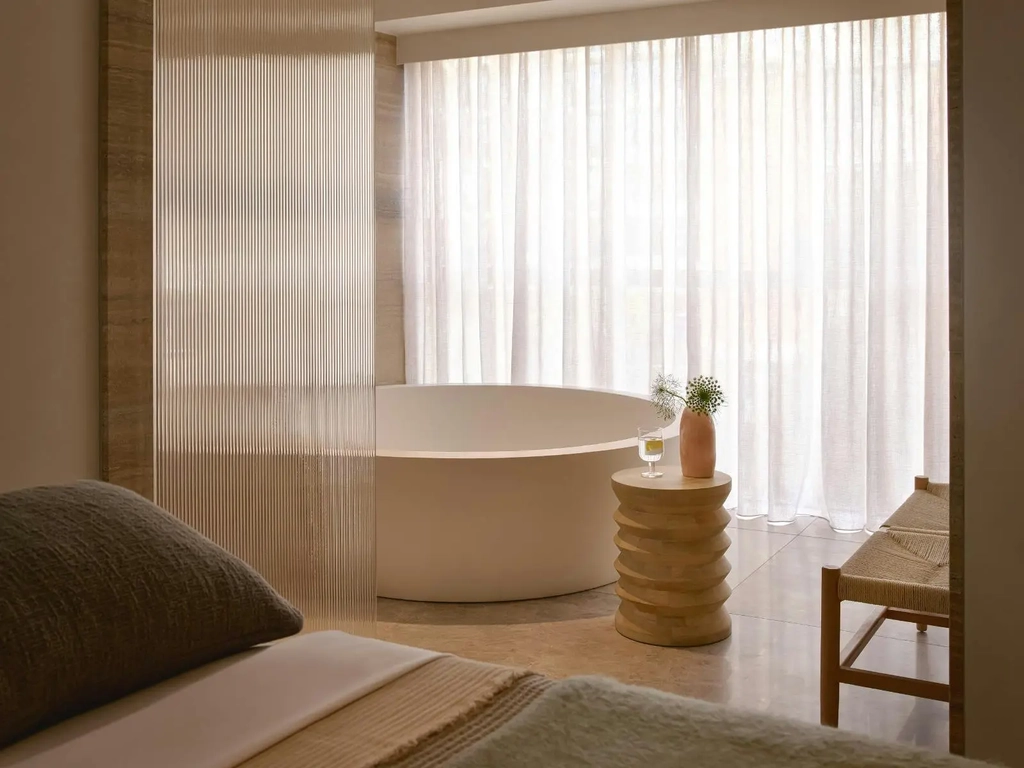 CIEL Spa treatment room