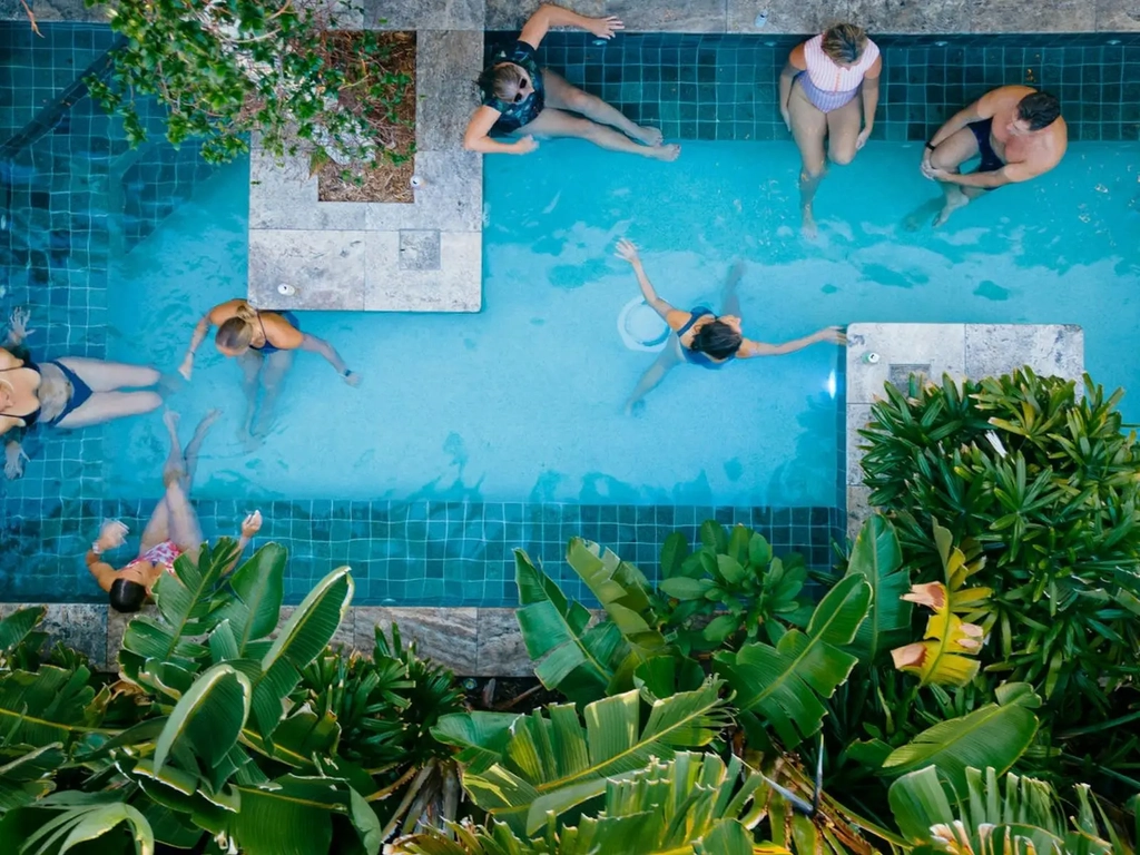 Birdeye view soak mermaid