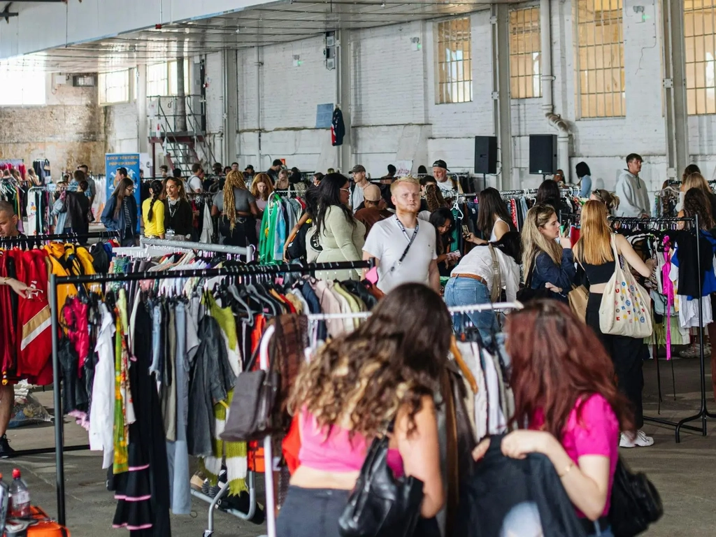 Fashion Thrift Society Gold Coast Image 1