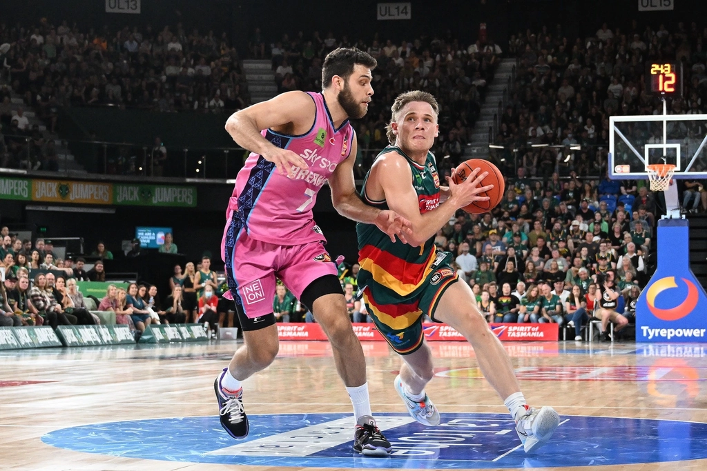 New Zealand Breakers  vs Tasmania Jack Jumpers - NBL Blitz - Gold Coast Image 4