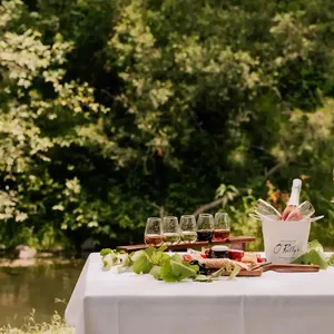 O'Reilly's Artisan Picnic and Alpaca Experience Image 1