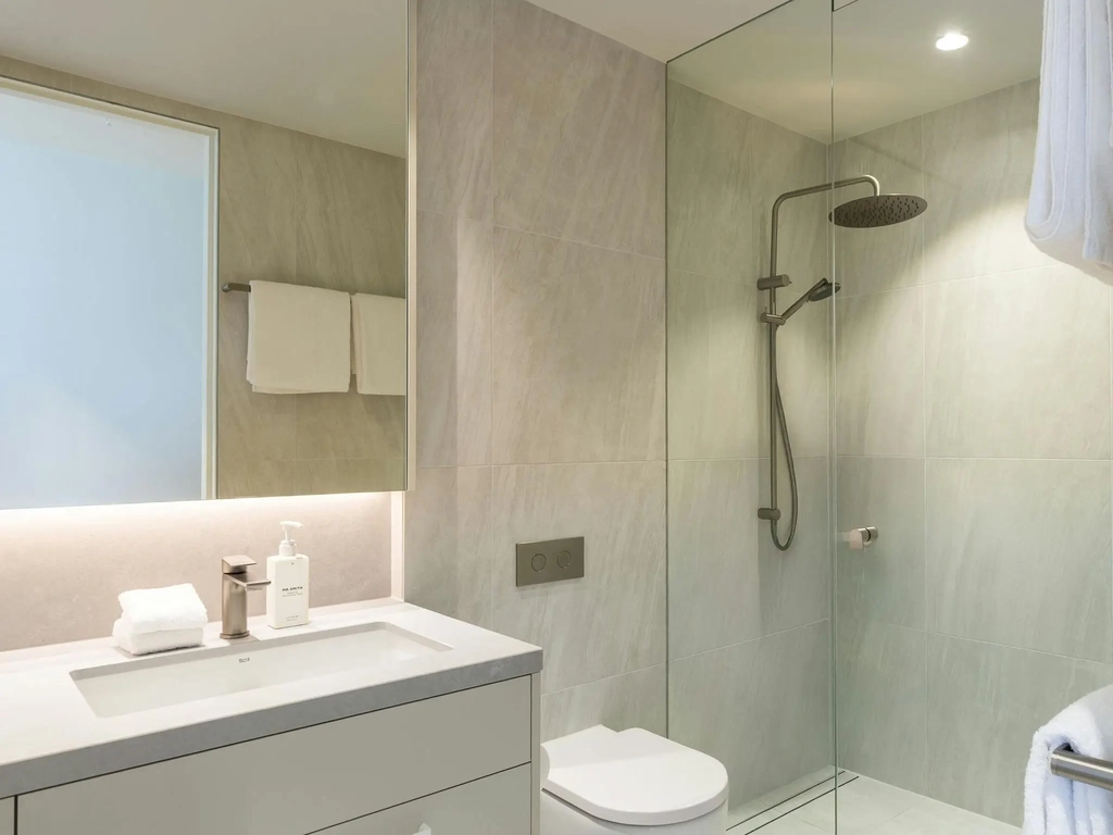 3 Bedroom unit in Kirra - bathroom