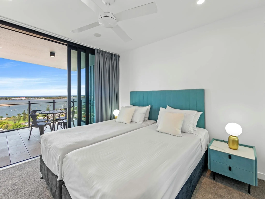 2 Bedroom