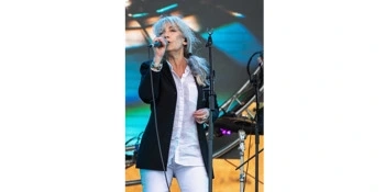 Wendy Matthews Image 1