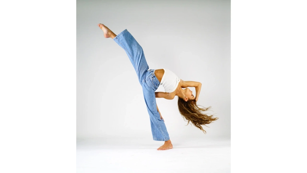 MVMT Dance Complex: Season One Image 1