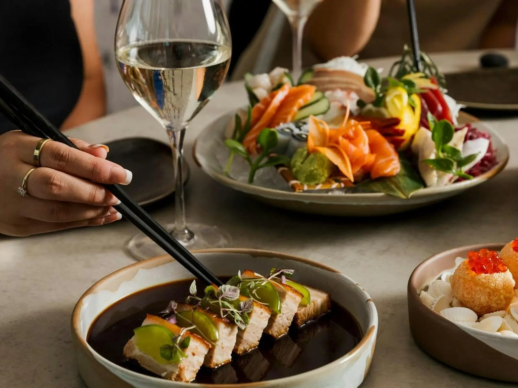 Dining at Arakawa