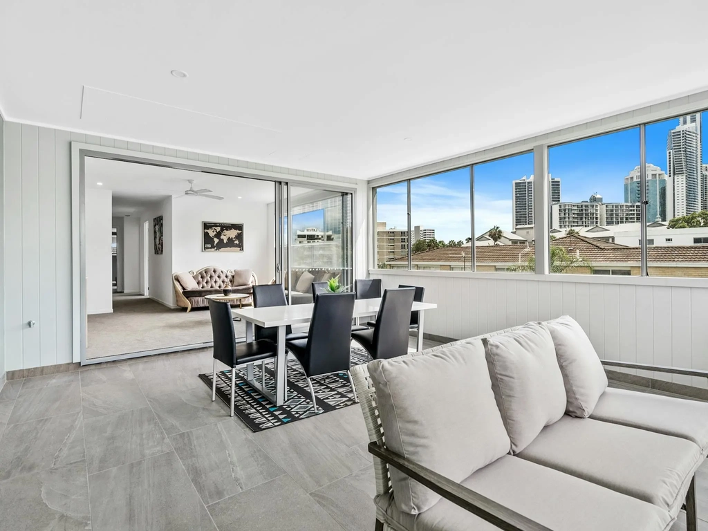 Top Level Outdoor Area