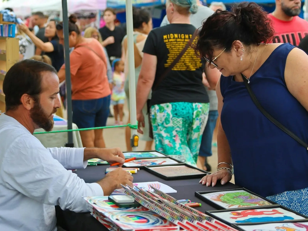 Stallholder at Surfer's Paradise Markets