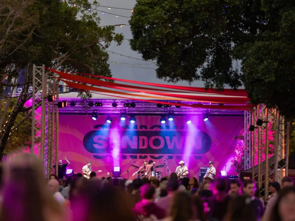 Sundown Image 1