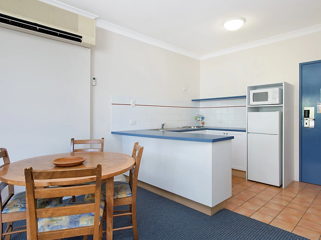 Kitchen/Living Area