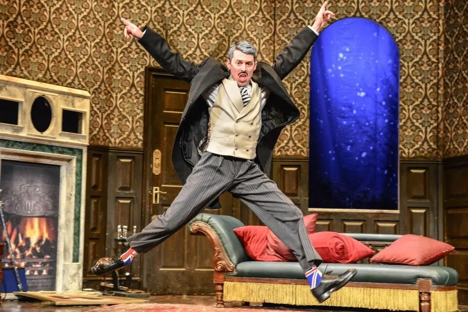 The Play That Goes Wrong Image 4