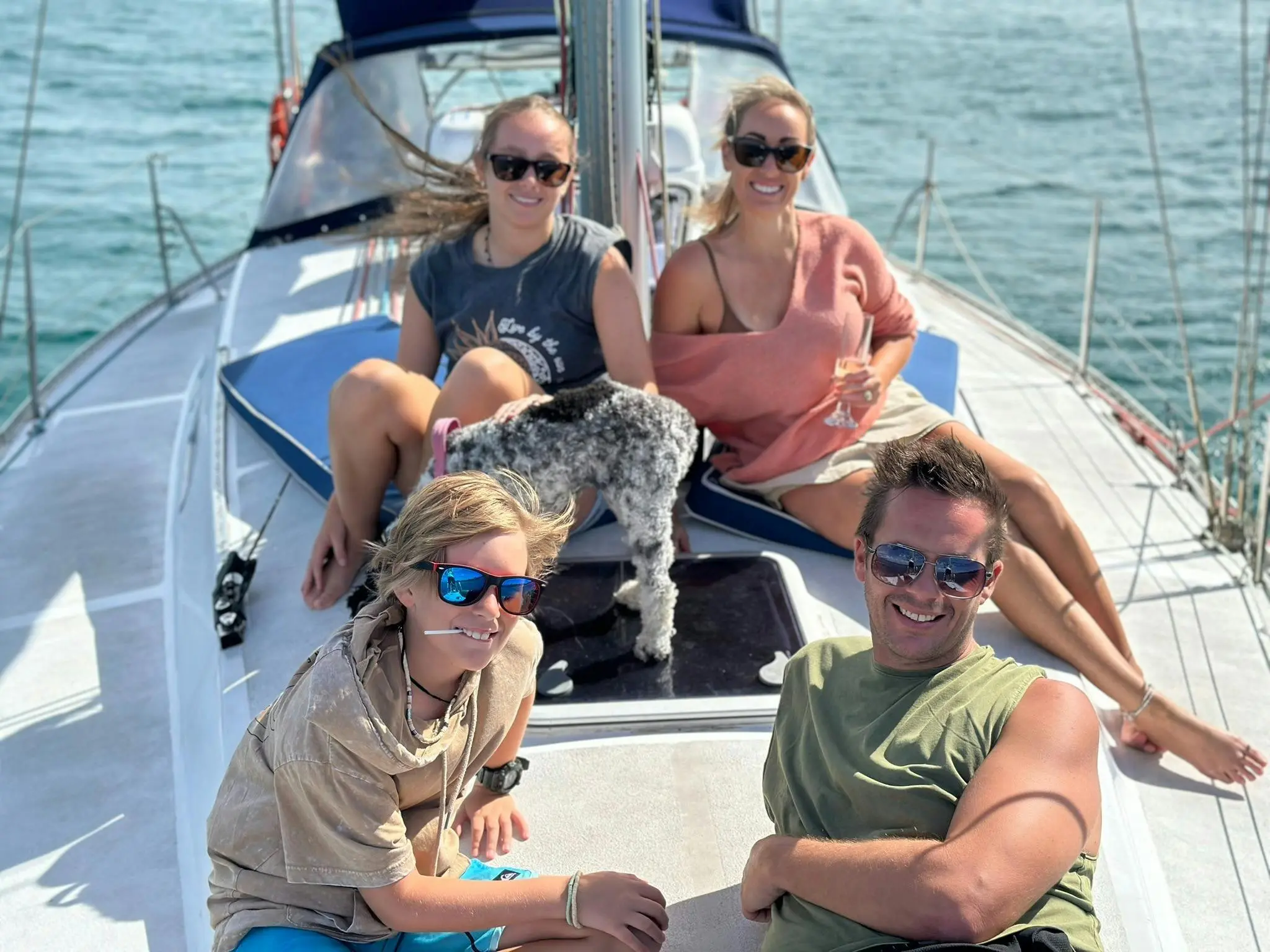 Family Daytime Sailing Cruise