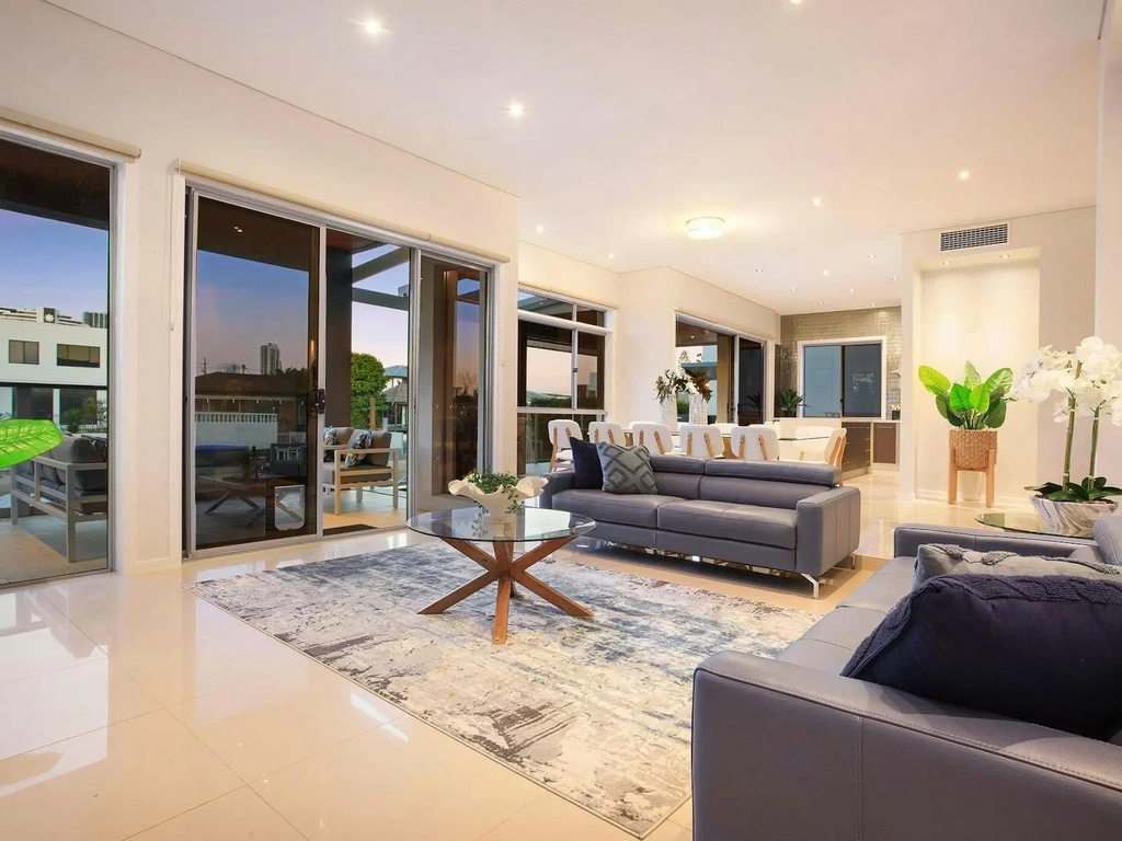 Lounge Area