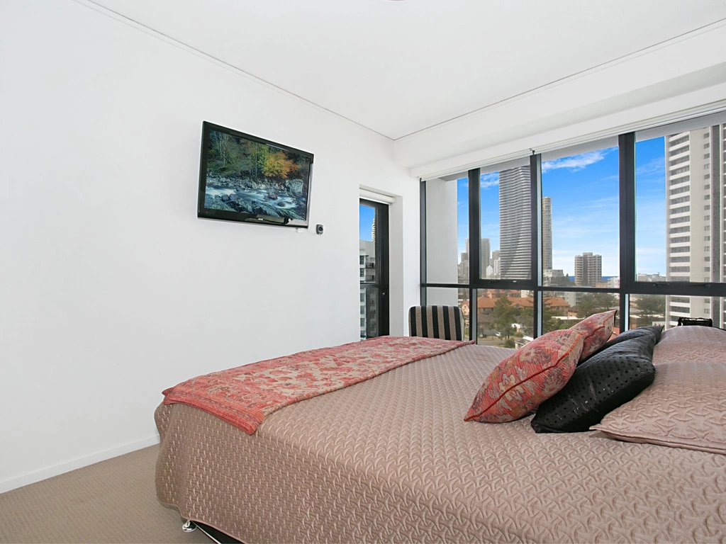 Sierra Grande - Broadbeach - Master Bedroom