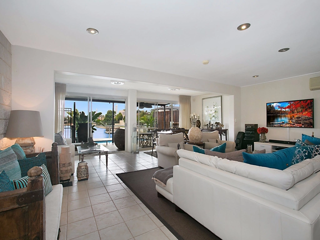 La Casetta - Broadbeach - Living Area