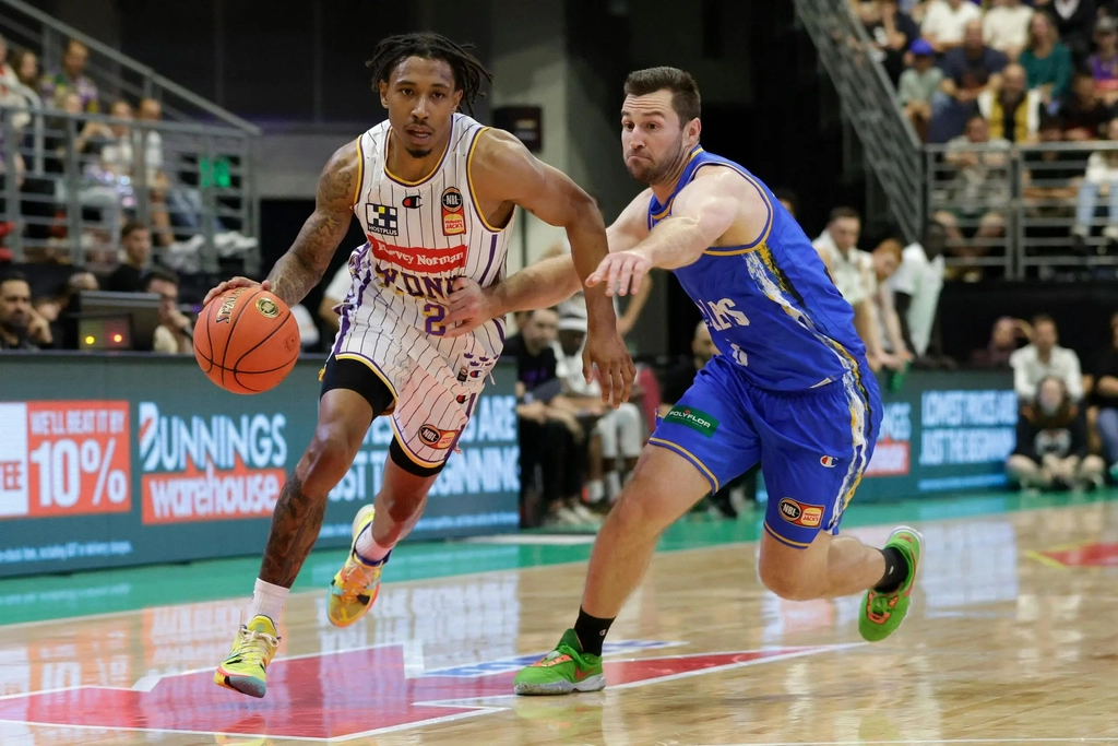 Cairns Taipans v Sydney Kings - NBL Blitz Image 4