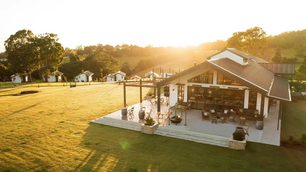 Christmas Day Lunch at Beechmont Estate Image 1