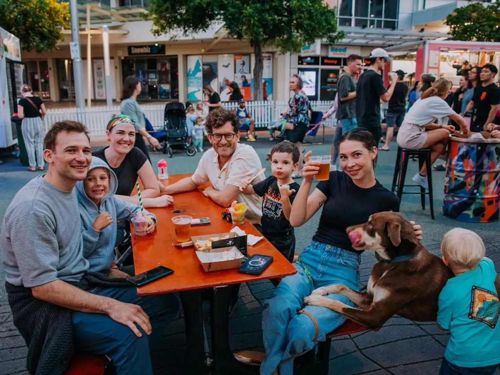 CBD Twilight Markets – September 2025 Image 2