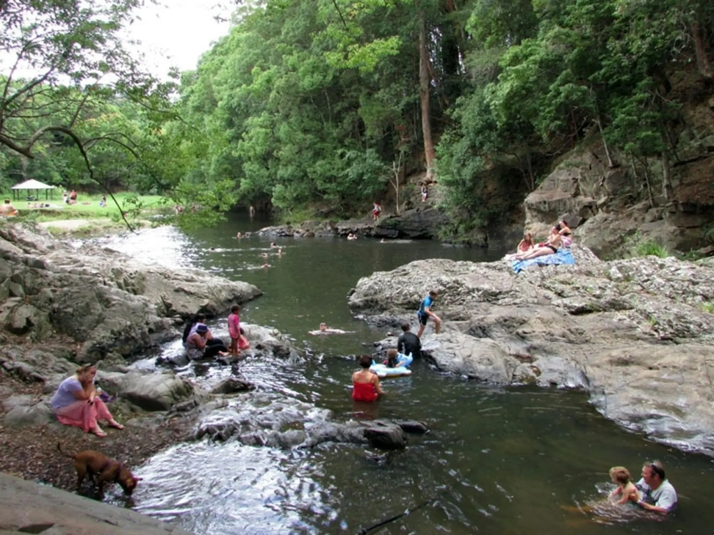 Currumbin Valley Park n Chill