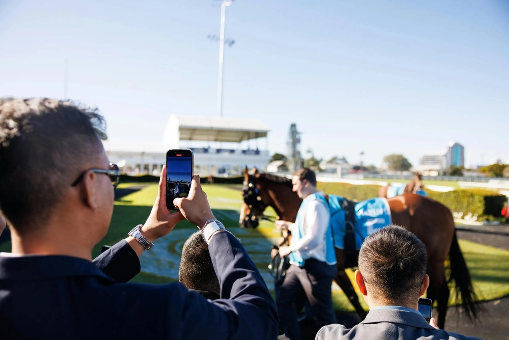 Gold Coast Titans Raceday Image 1