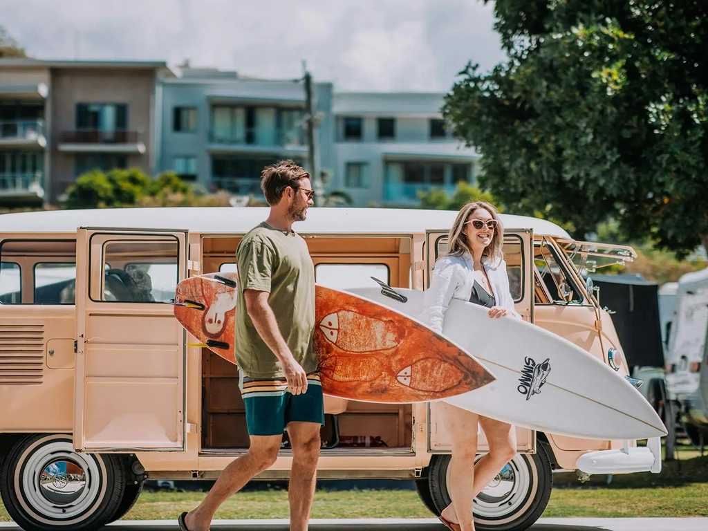 Burleigh Beach Tourist Park - Surf's up