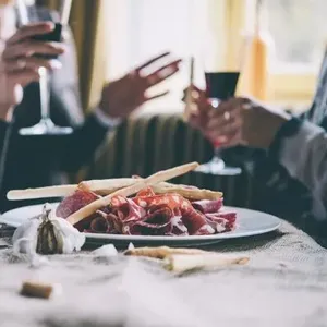 Locals Offer: Thursday Seafood Buffet Image 1