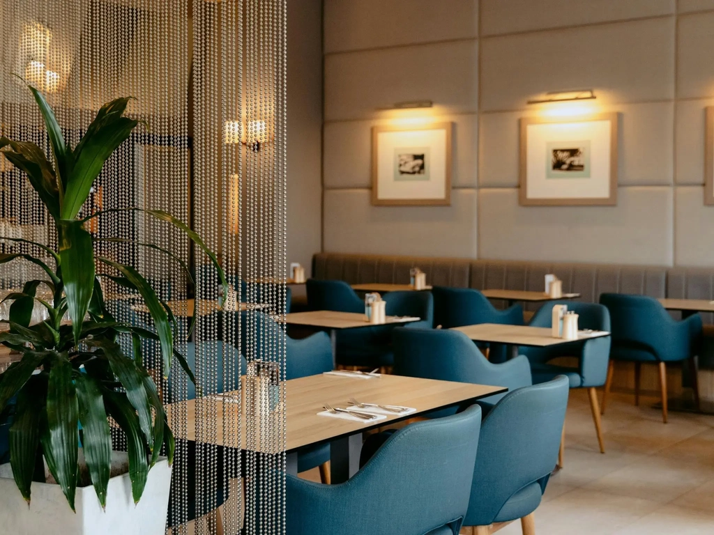 Restuarant Photo
