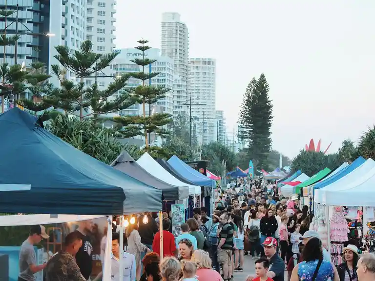 Surfers Markets
