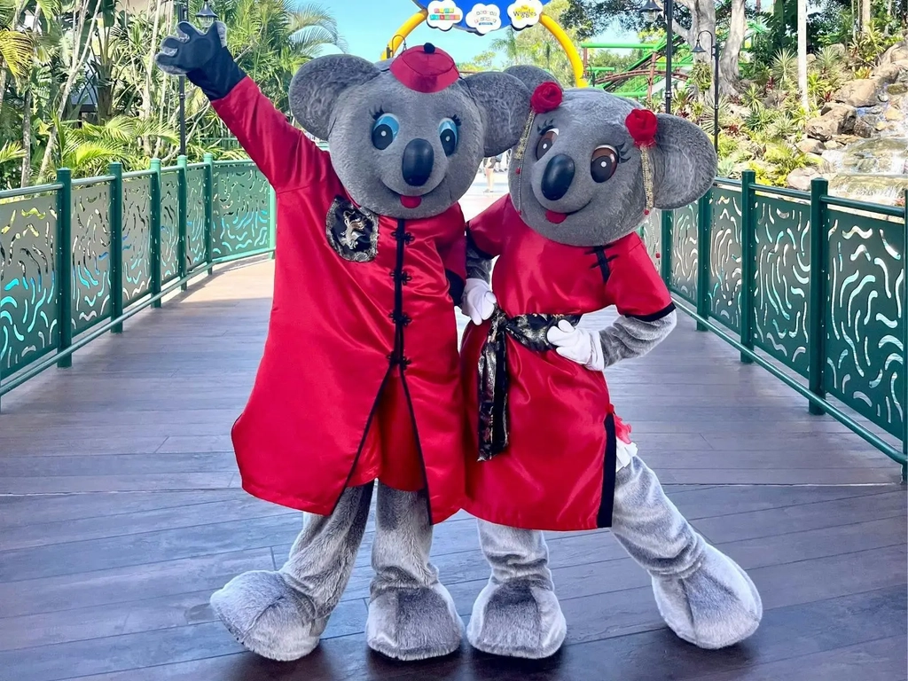 Lunar New Year at Dreamworld Night Market Image 1