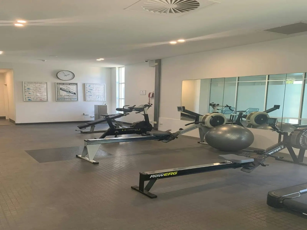 Gym amenities available in the building